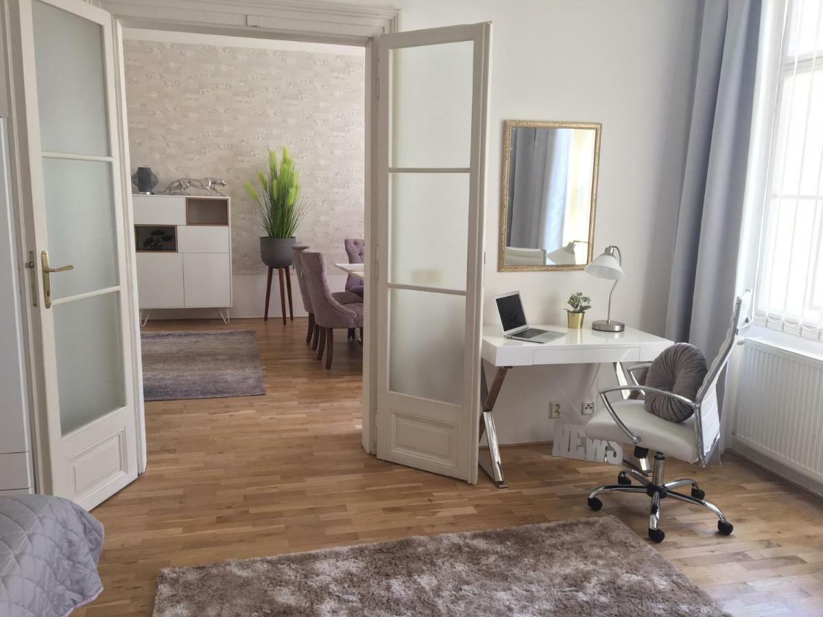 New Design & Style Apartment Old Town Xxl Prag Dış mekan fotoğraf