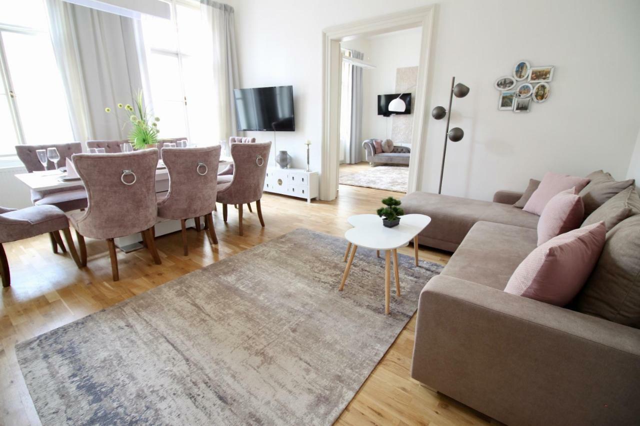 New Design & Style Apartment Old Town Xxl Prag Dış mekan fotoğraf