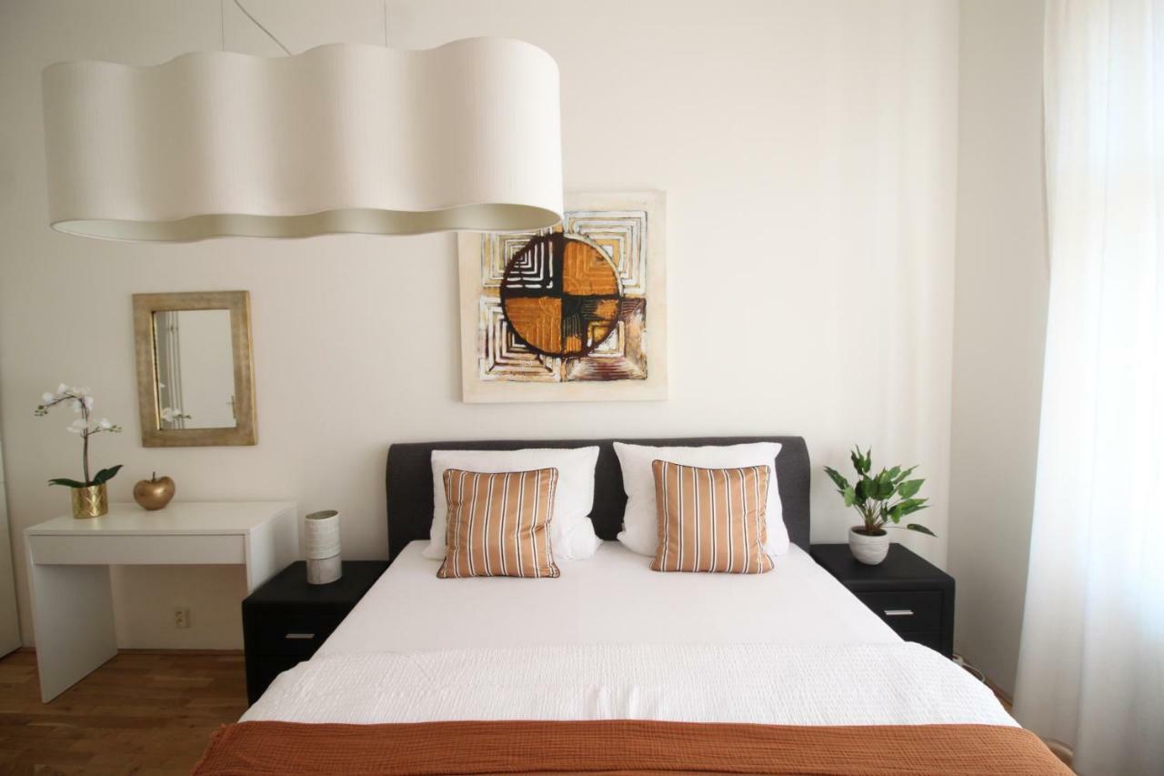 New Design & Style Apartment Old Town Xxl Prag Dış mekan fotoğraf